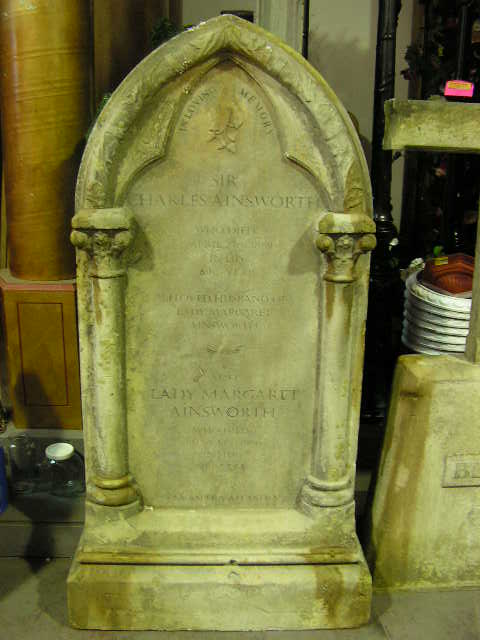 HEADSTONE, Large - Ainsworth (180cm H)